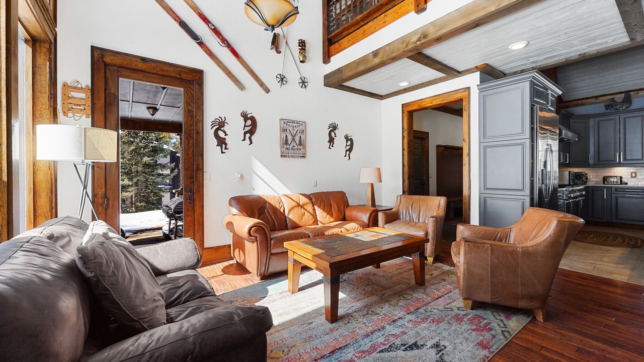 Photo of Livingroom in Keystone