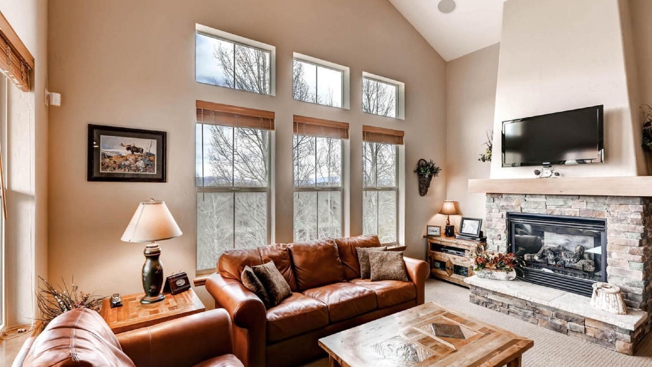 Photo of Livingroom in Silvercreek