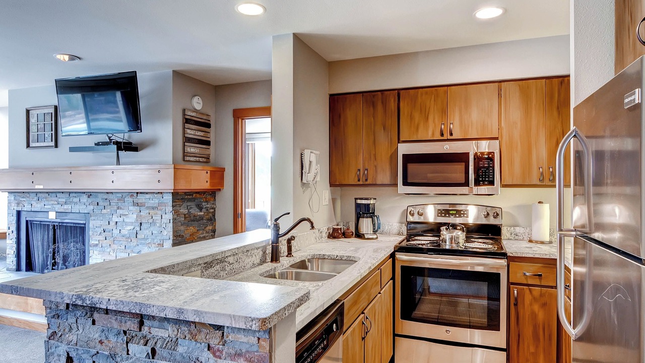 Photo of Kitchen in Lakeside Village