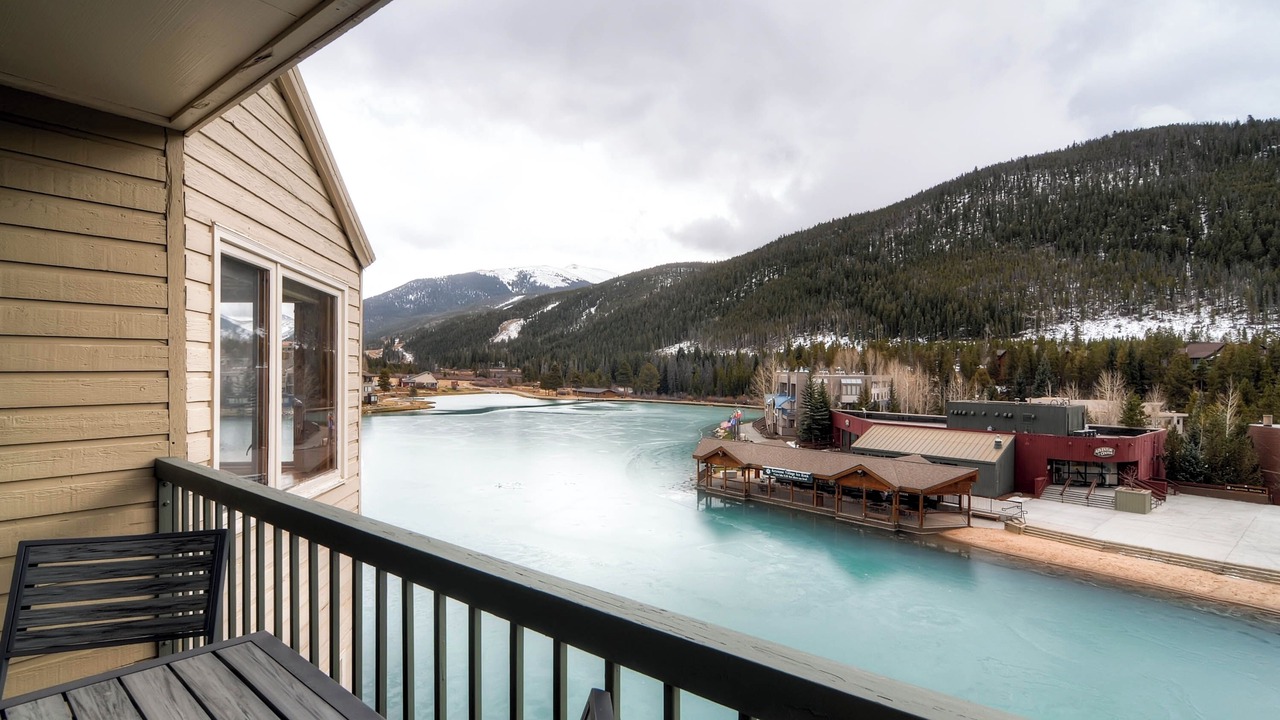 Photo of Outdoor in Lakeside Village