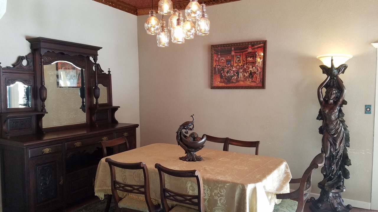Photo of Livingroom in Lake City