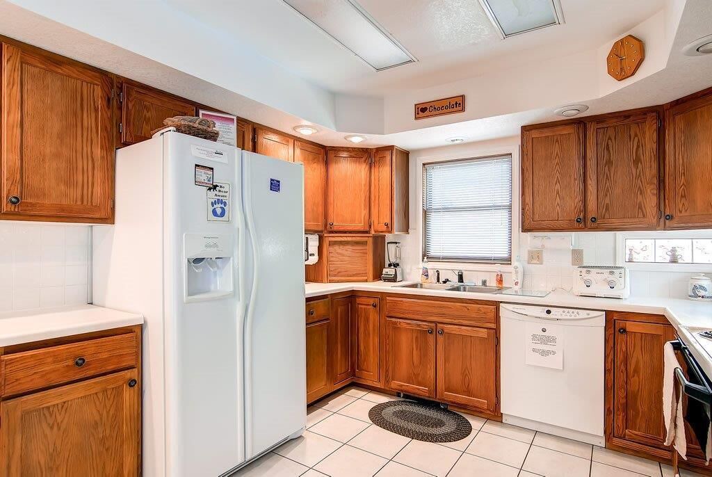 Photo of Kitchen in Warrior's Mark West