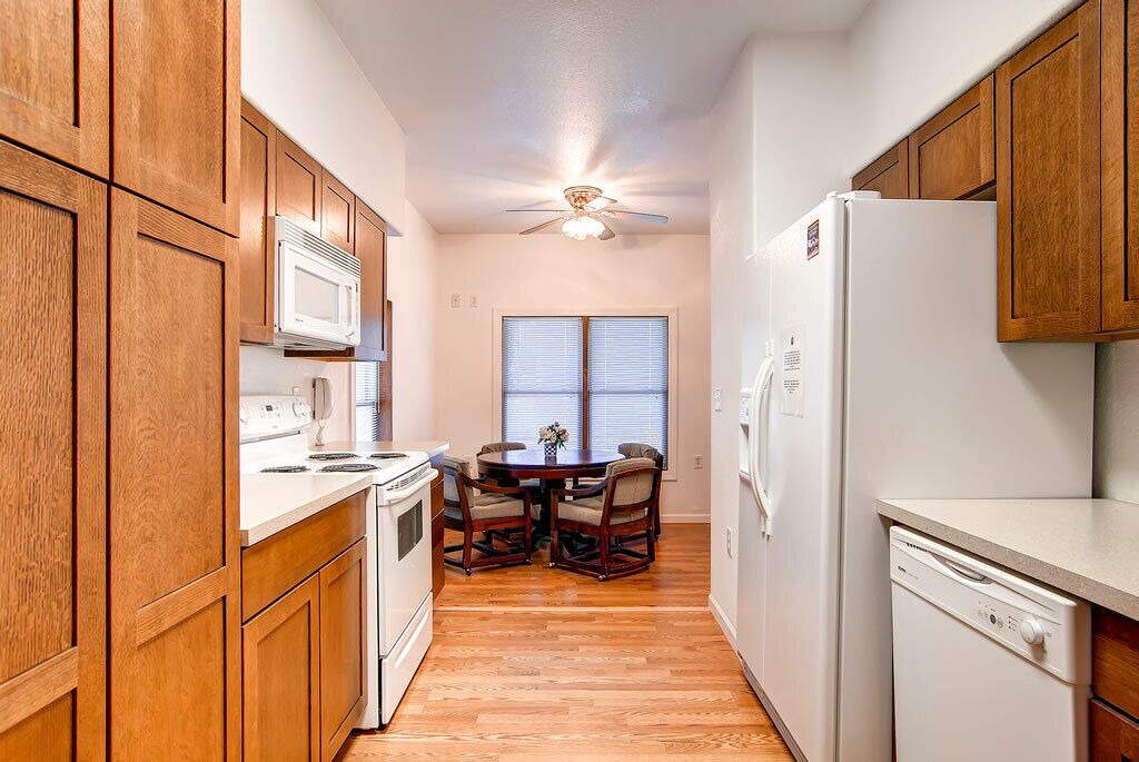 Photo of Kitchen in Warrior's Mark West