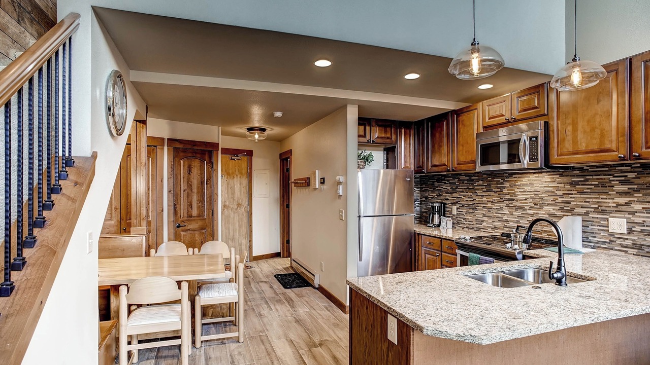Photo of Kitchen in Lakeside Village