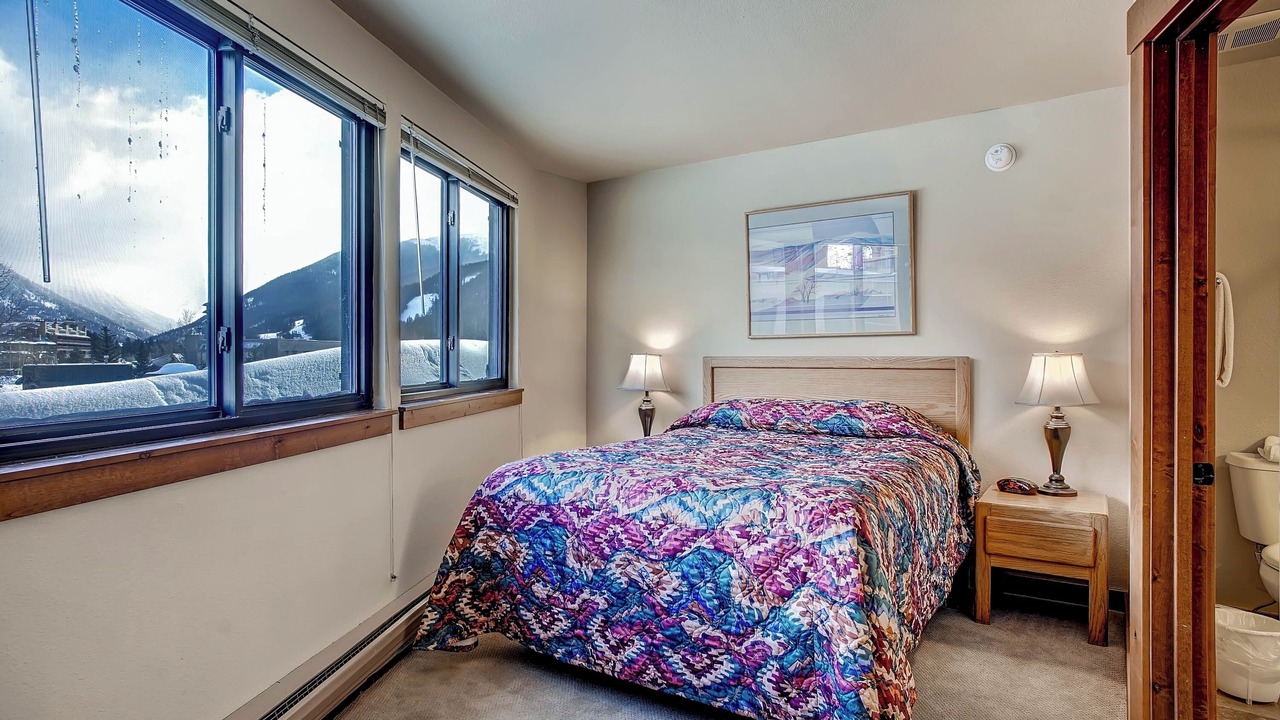 Photo of Bedroom in Lakeside Village