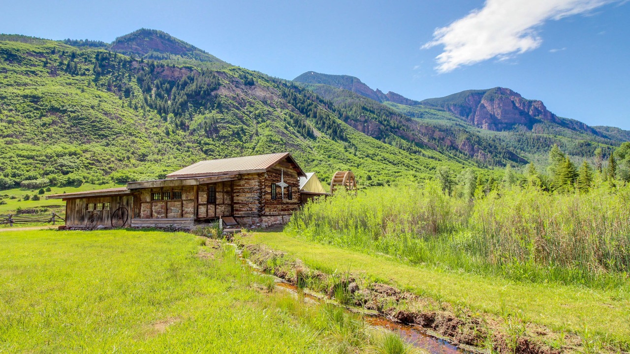 Photo of Outdoor in Carbondale