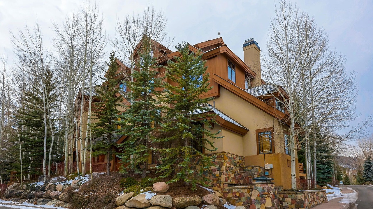 Photo of Outdoor in Edwards