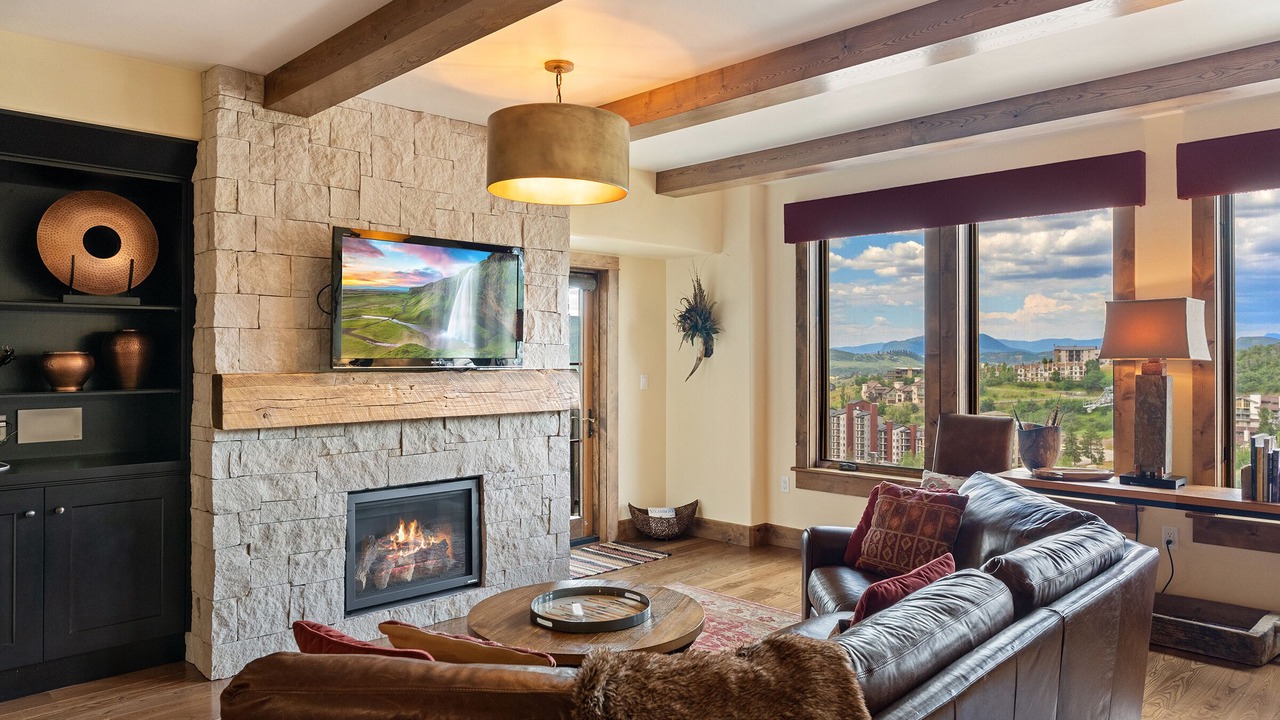 Photo of Livingroom in Steamboat Springs