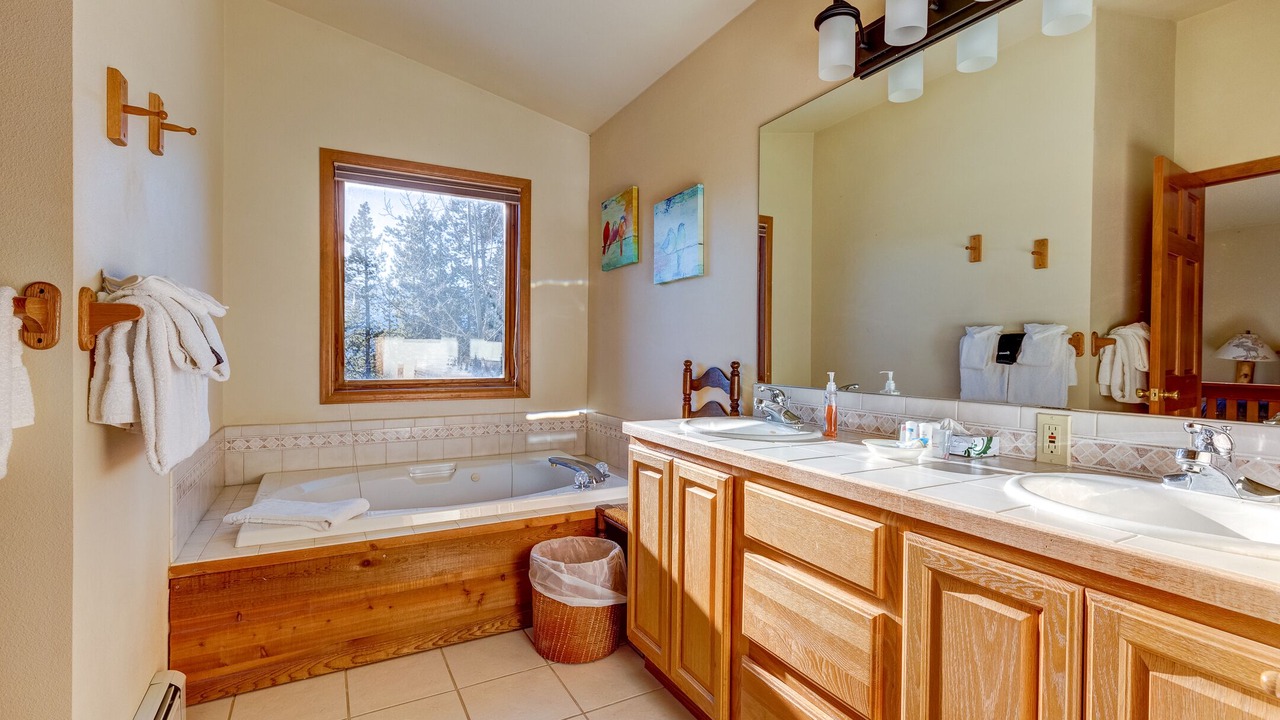 Photo of Bathroom in Baldy Mountain