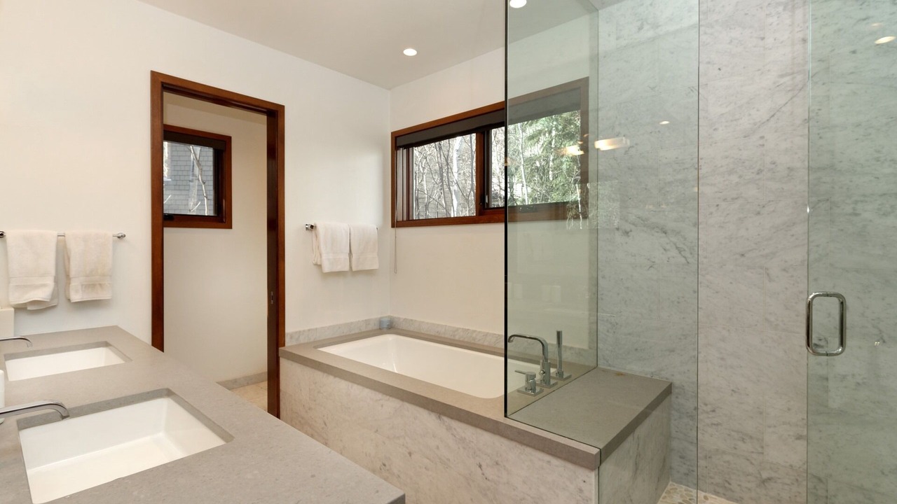 Photo of Bathroom in Aspen