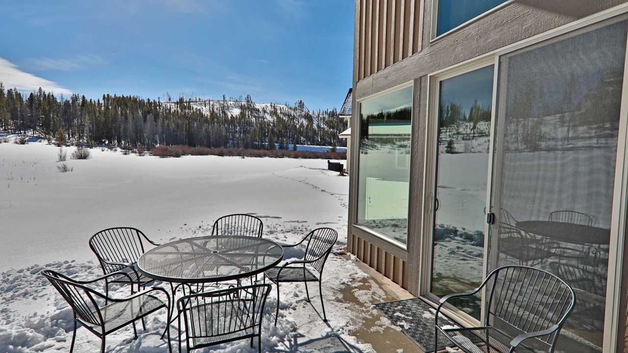 Photo of Outdoor in Fraser