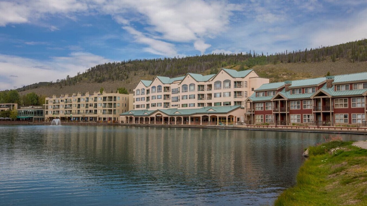 Photo of Outdoor in Lakeside Village