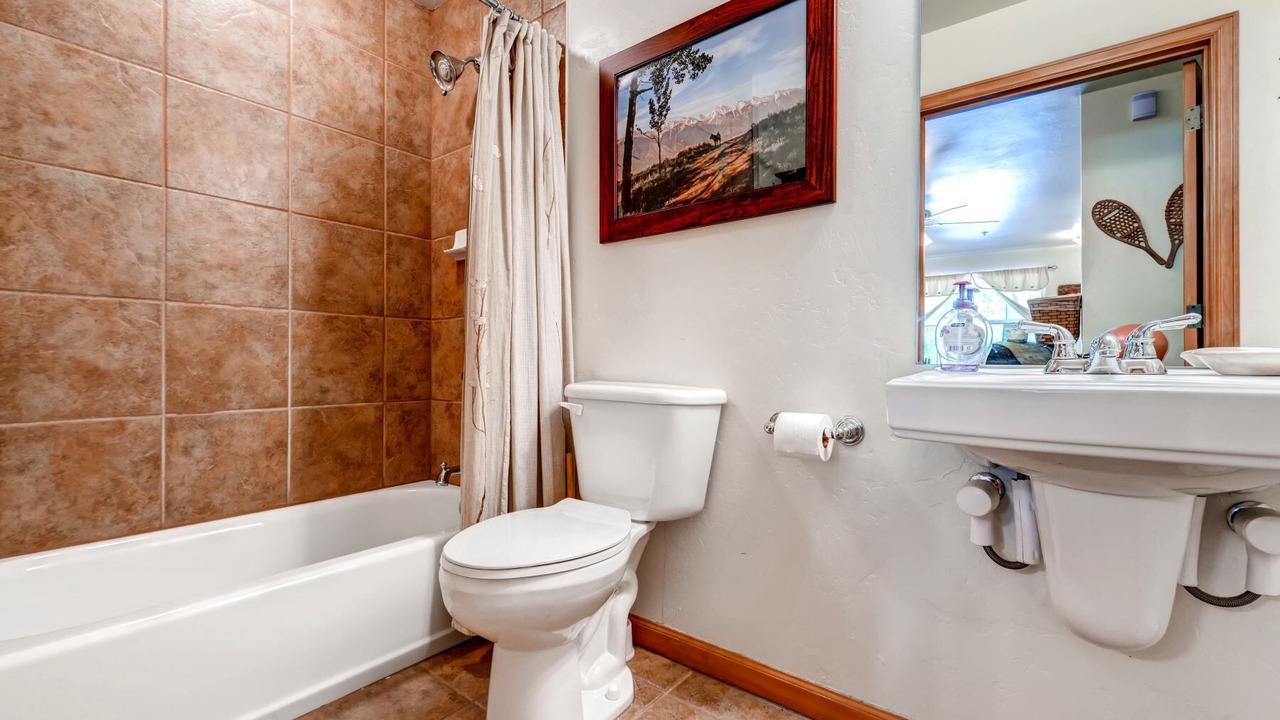 Photo of Bathroom in Frisco