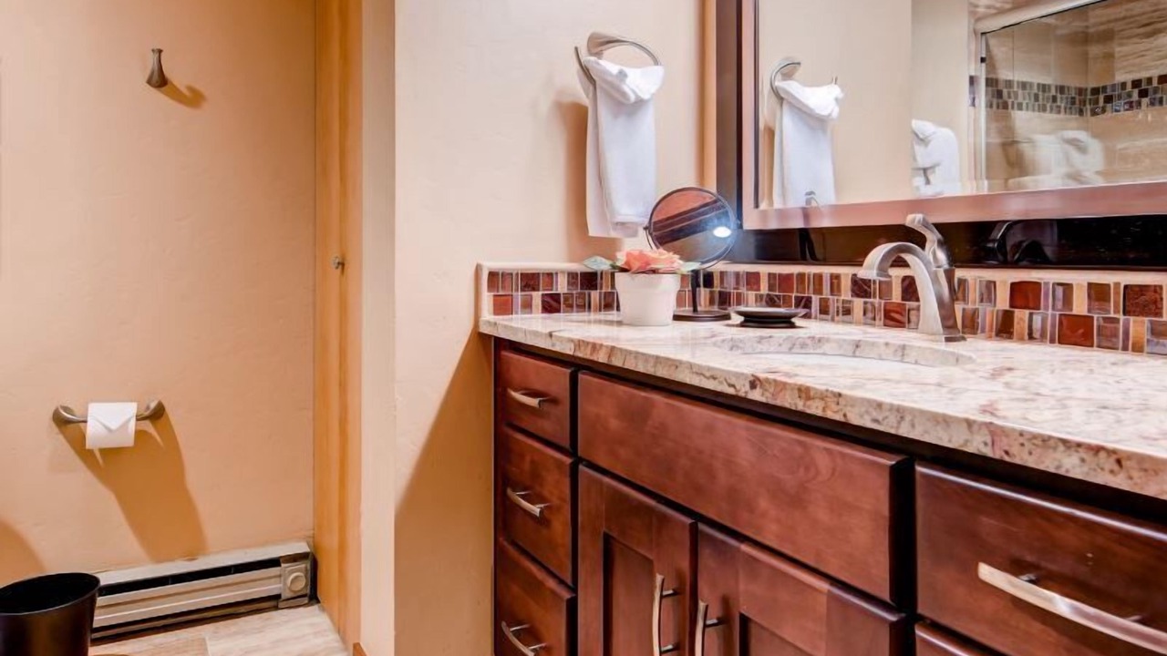Photo of Bathroom in Frisco
