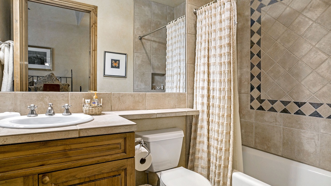Photo of Bathroom in Edwards