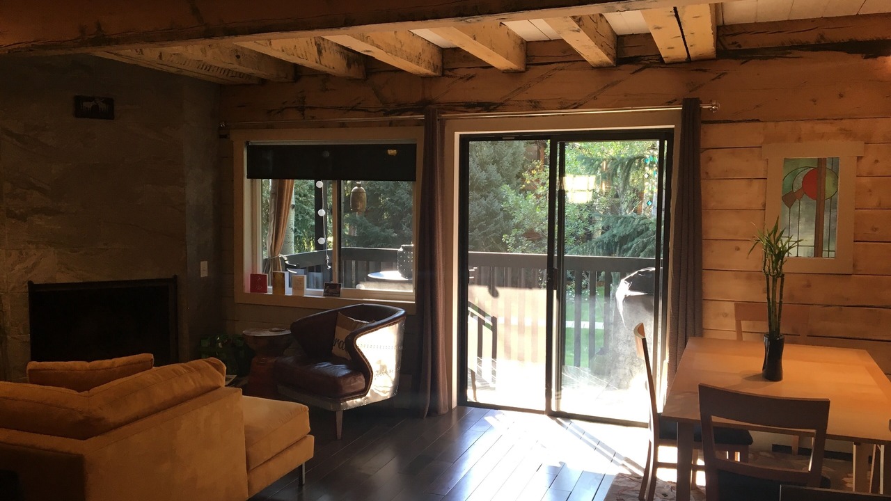 Photo of Livingroom in Vail