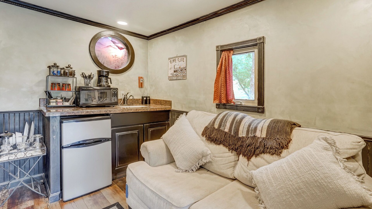 Photo of Livingroom in Cascade