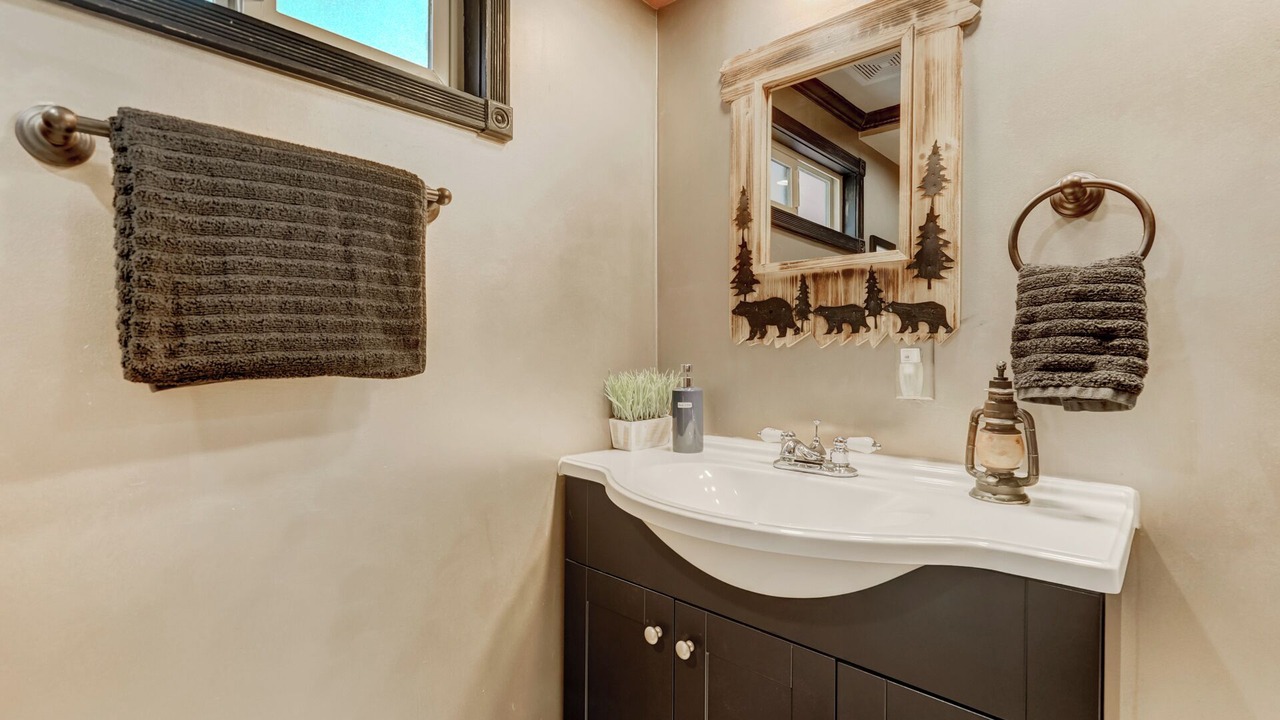 Photo of Bathroom in Cascade