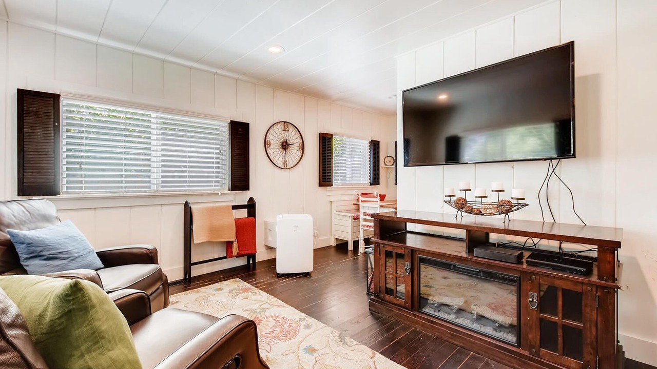 Photo of Livingroom in Broadmoor