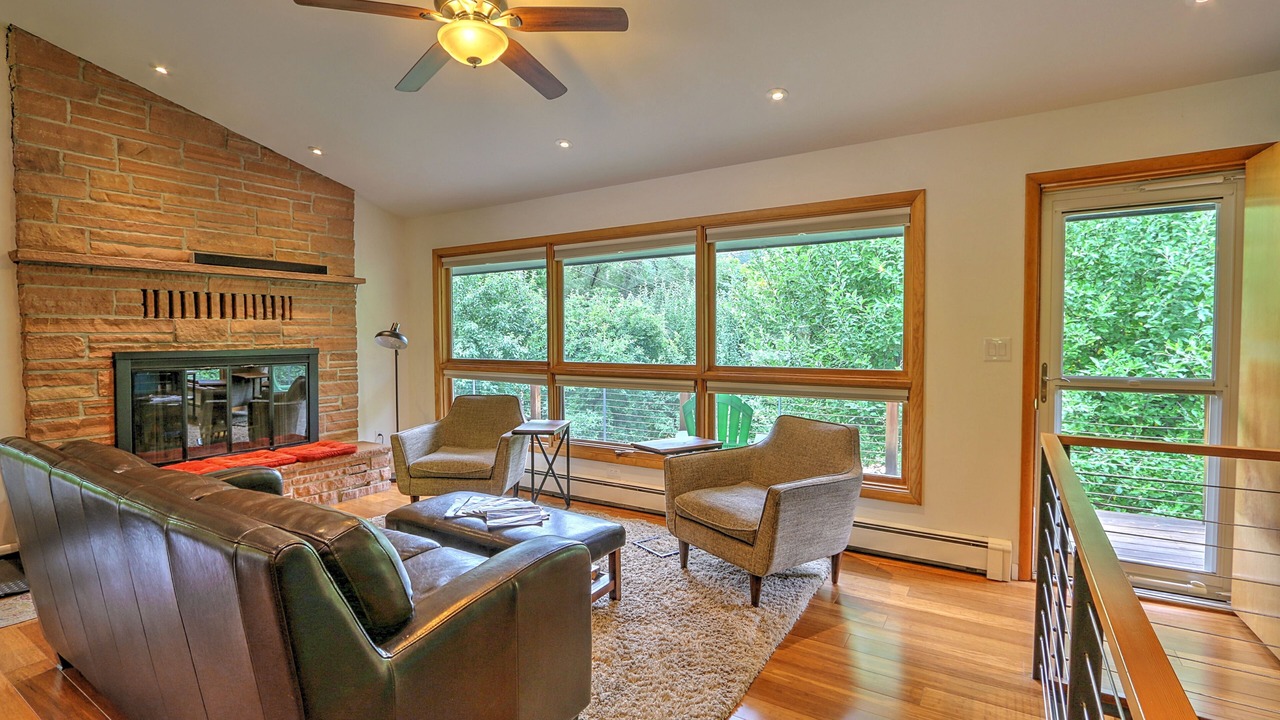 Photo of Bedroom in Glenwood Springs
