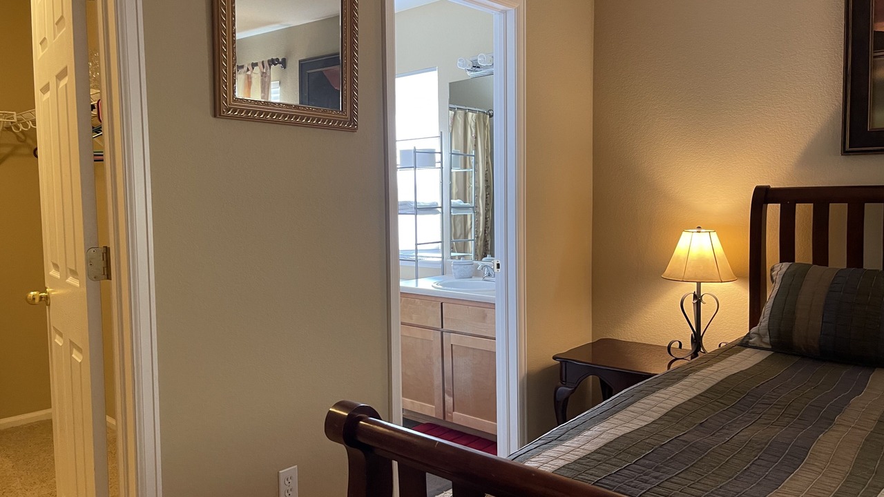 Photo of Bedroom in Northgate