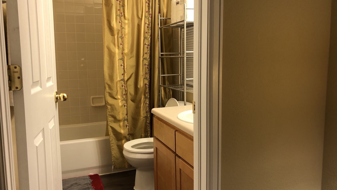 Photo of Bathroom in Northgate