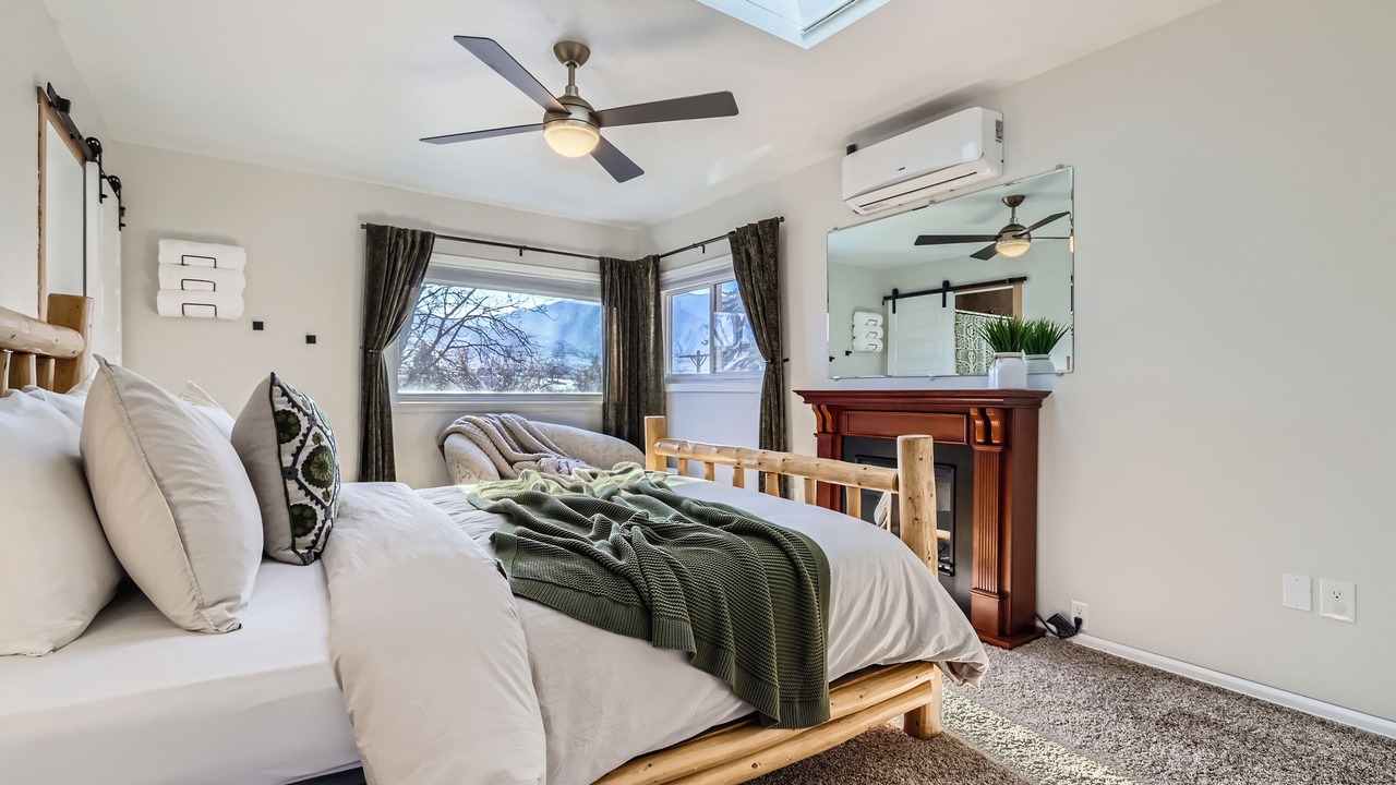 Photo of Bedroom in Colorado Springs