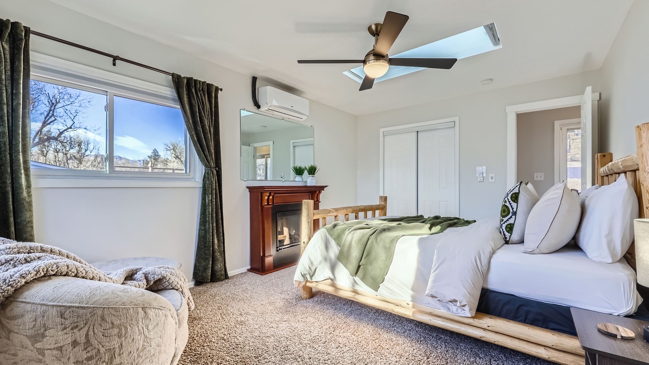 Photo of Bedroom in Colorado Springs