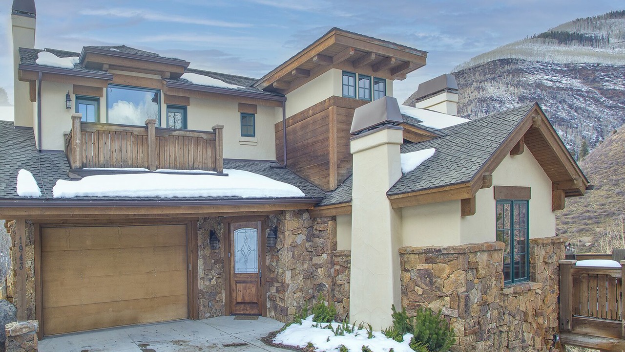 Photo of Outdoor in Highland Meadows