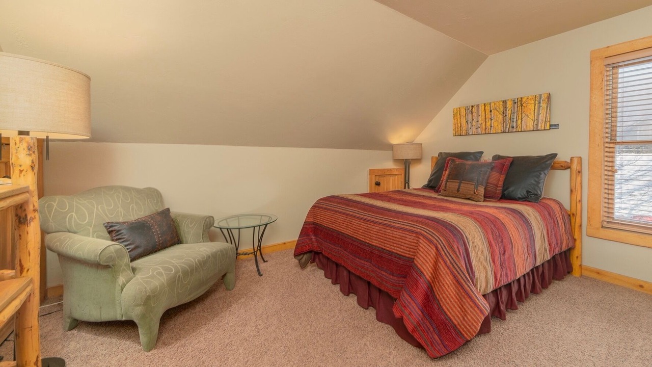 Photo of Bedroom in Crested Butte