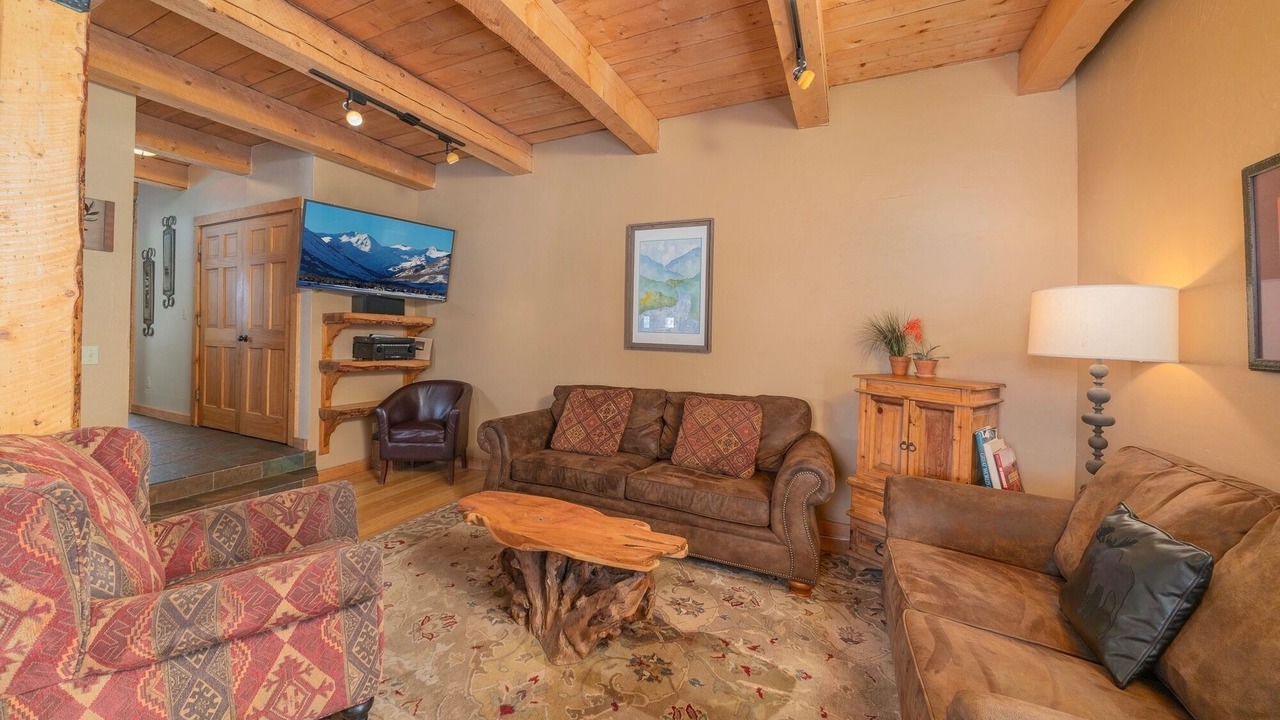 Photo of Livingroom in Crested Butte
