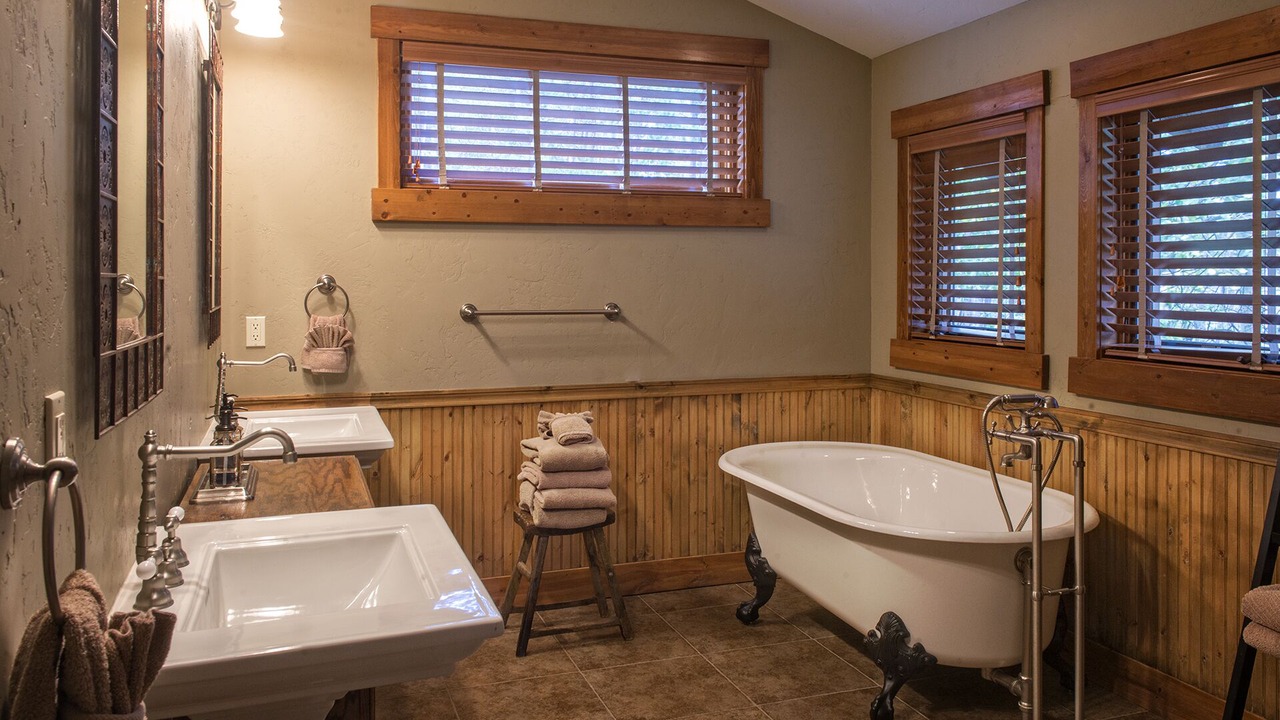 Photo of Bathroom in Timber Trail