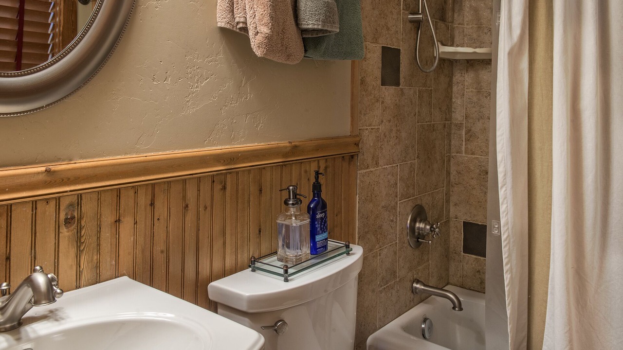 Photo of Bathroom in Timber Trail
