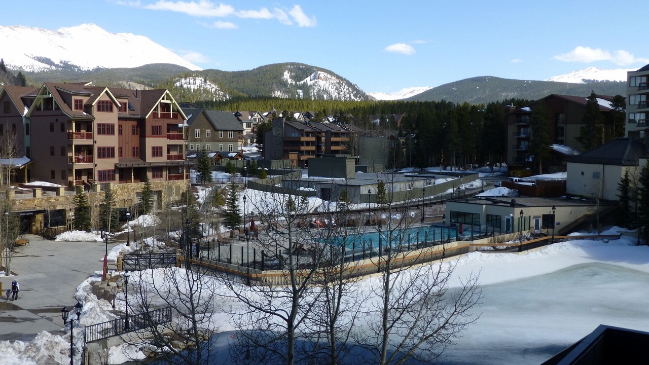 Photo of Patio Balcony in Peak 9