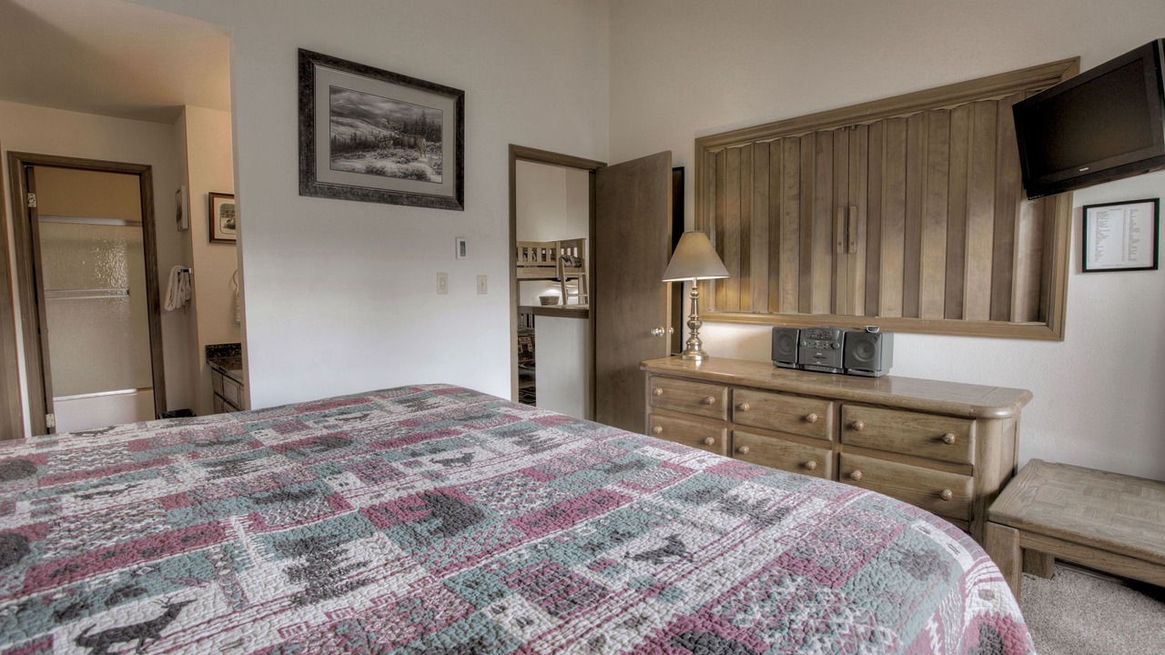 Photo of Bedroom in Breckenridge