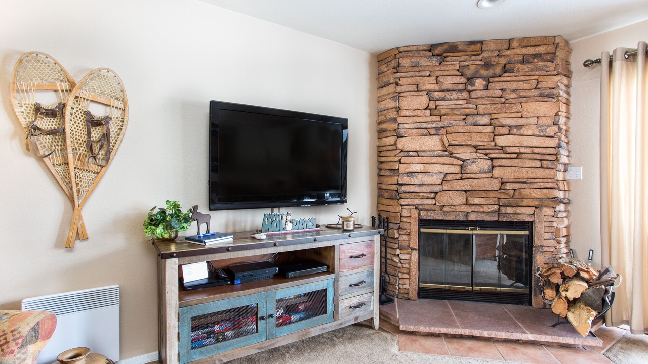 Photo of Livingroom in Purgatory