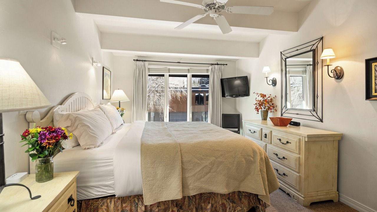 Photo of Bedroom in Aspen