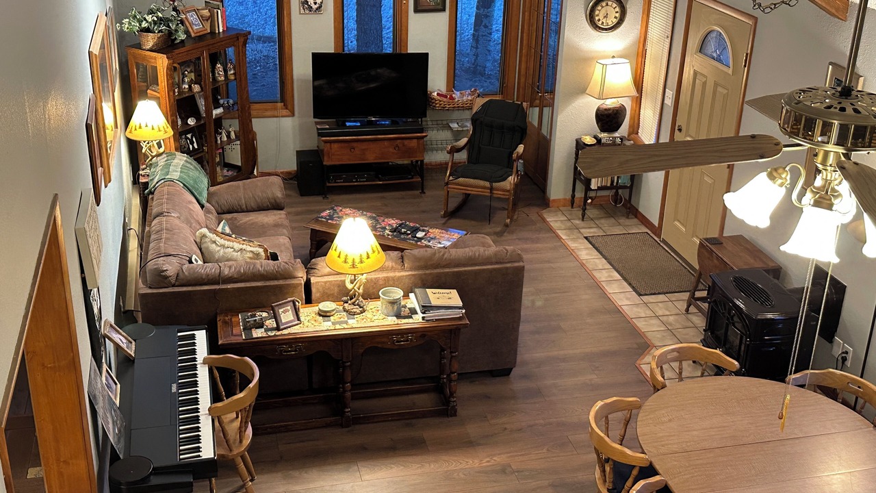 Photo of Livingroom in South Fork