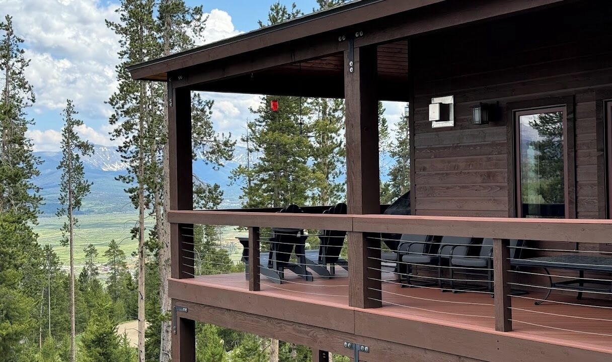 Photo of Patio Balcony in Granby