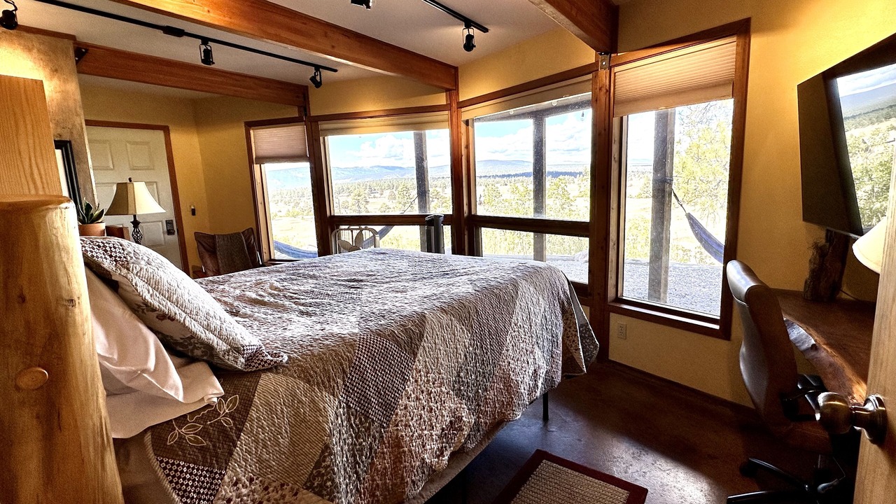 Photo of Bedroom in Pagosa Springs