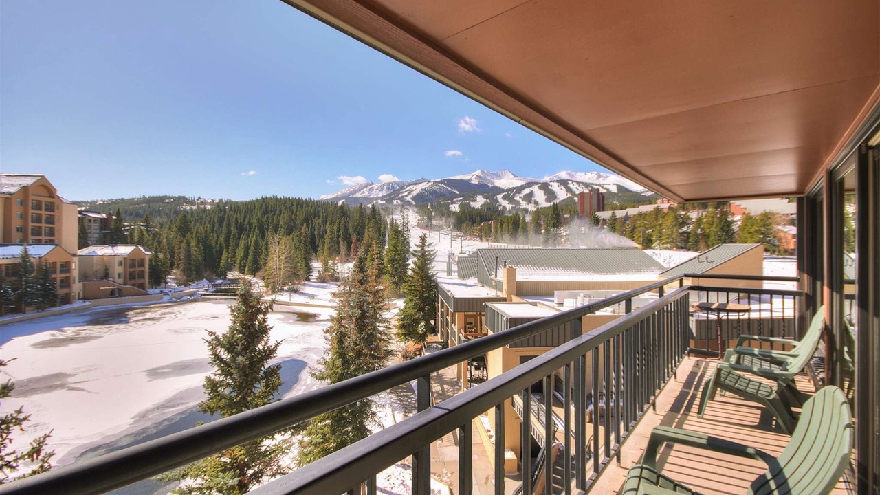 Photo of Patio Balcony in Peak 9