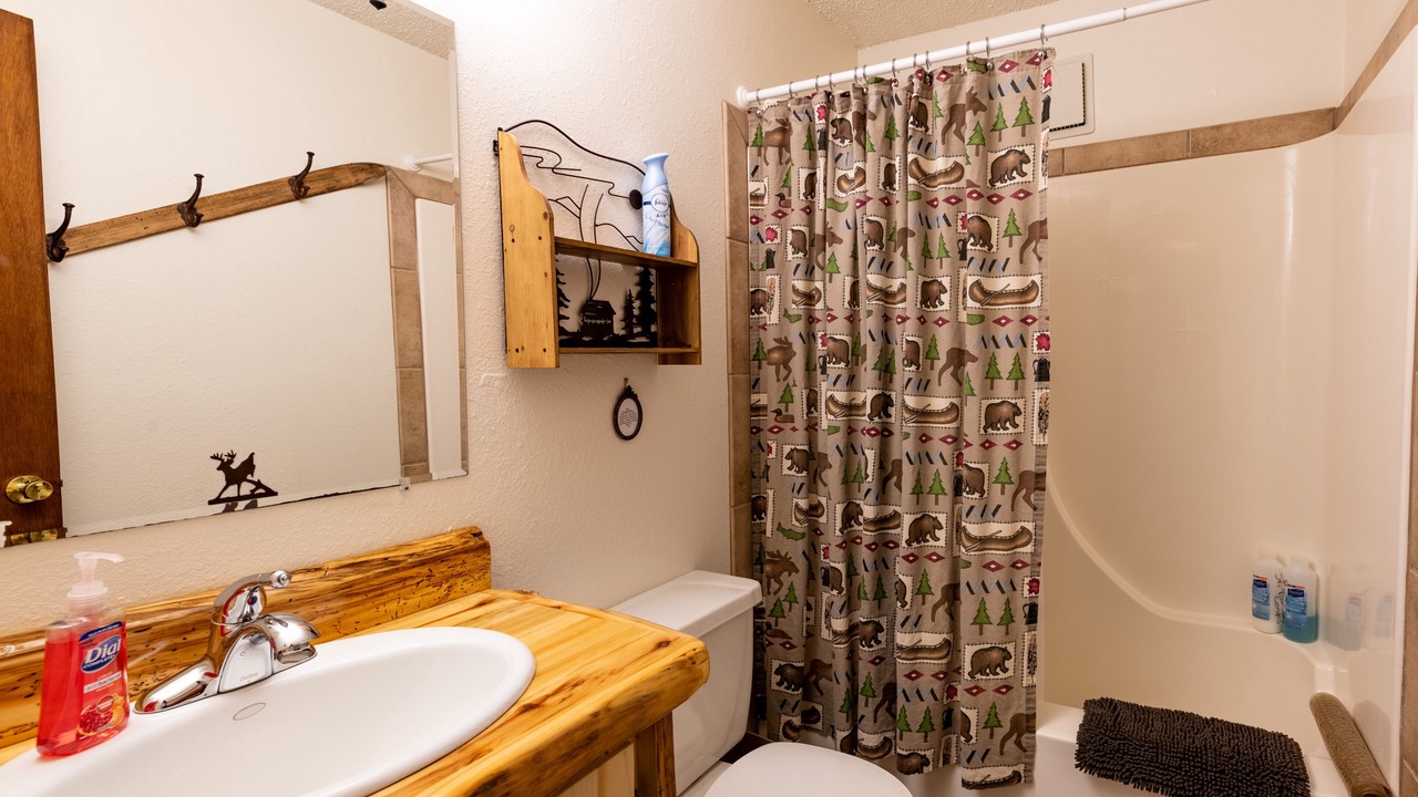 Photo of Bathroom in Garfield