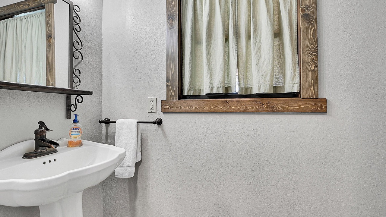 Photo of Bedroom in Evergreen