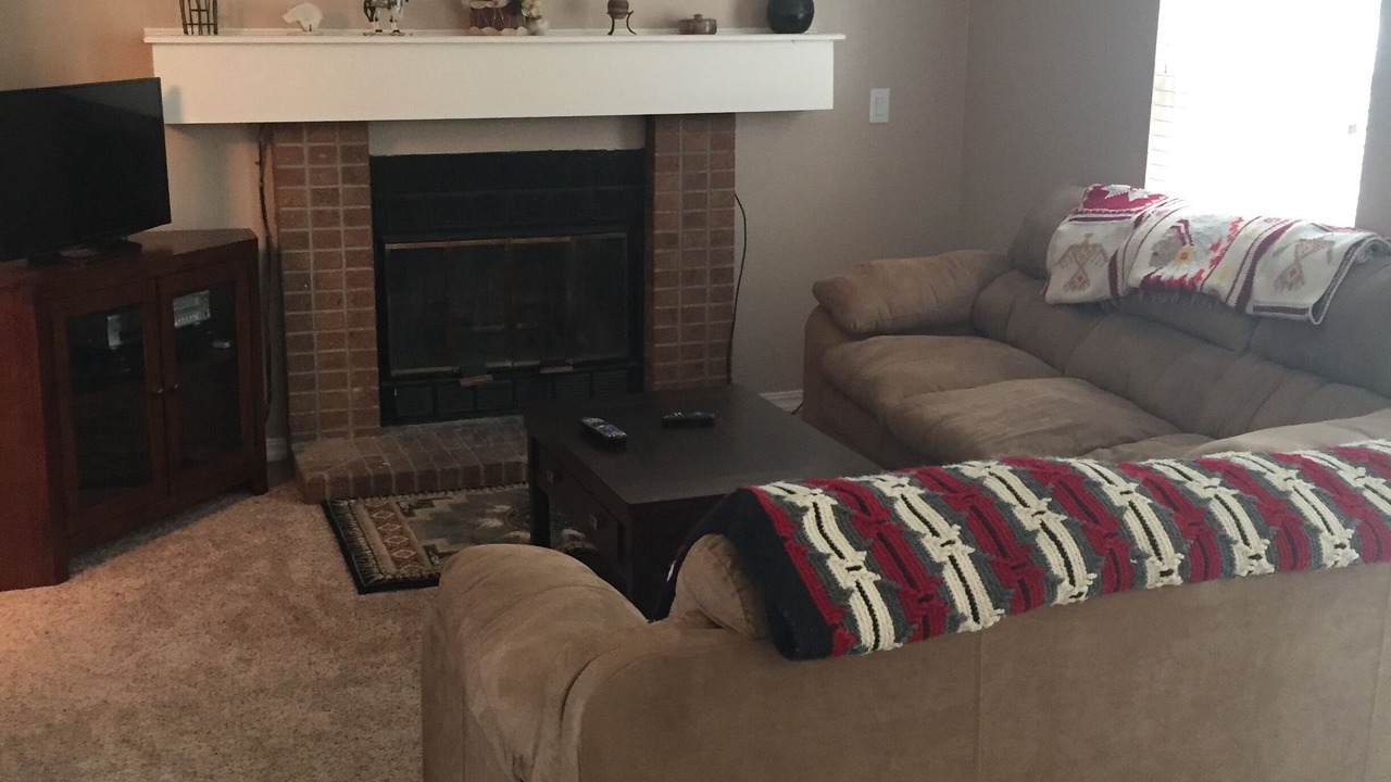 Photo of Livingroom in Northwest Colorado Springs