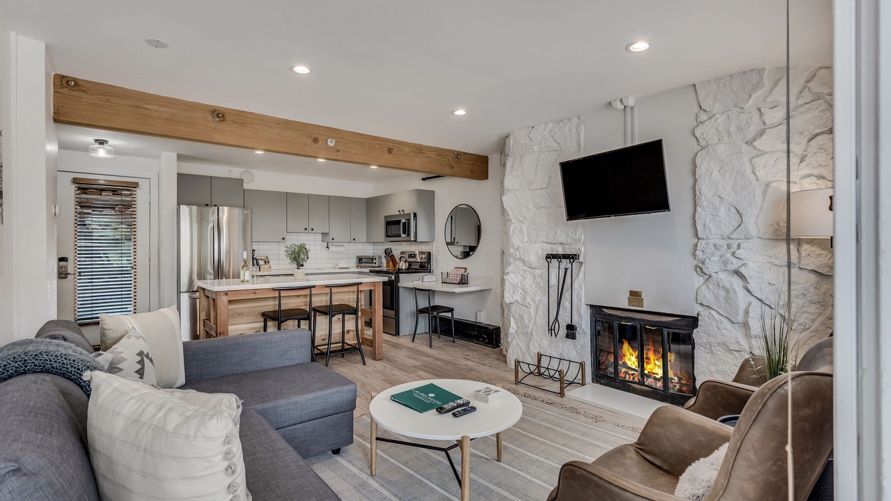 Photo of Livingroom in Snowmass Village