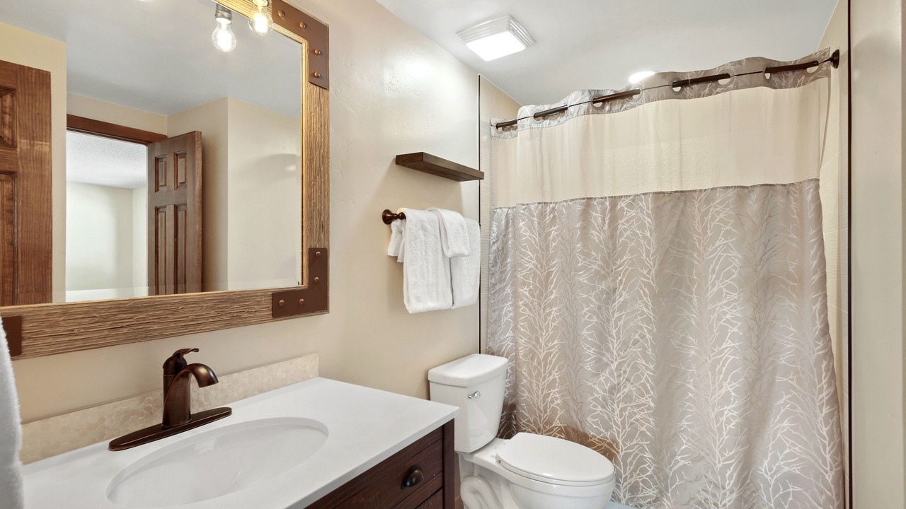 Photo of Bathroom in Baldy Mountain