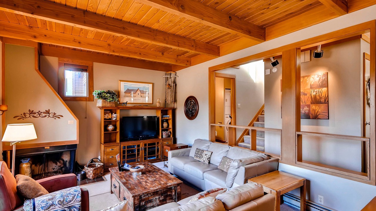 Photo of Livingroom in Keystone