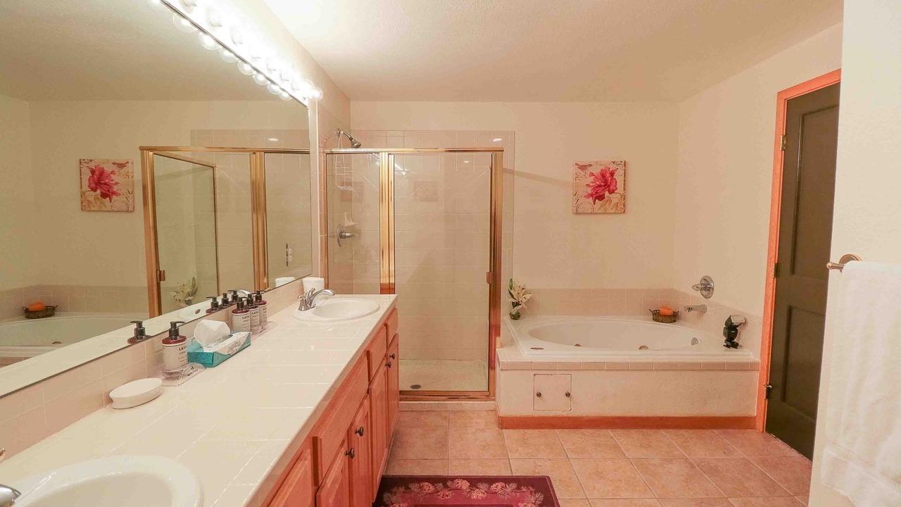 Photo of Bathroom in Mountain House
