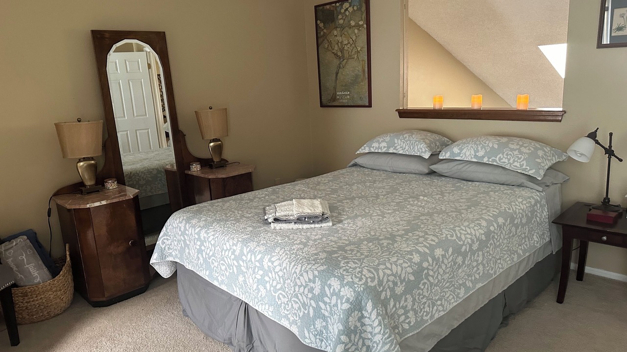 Photo of Bedroom in Aurora
