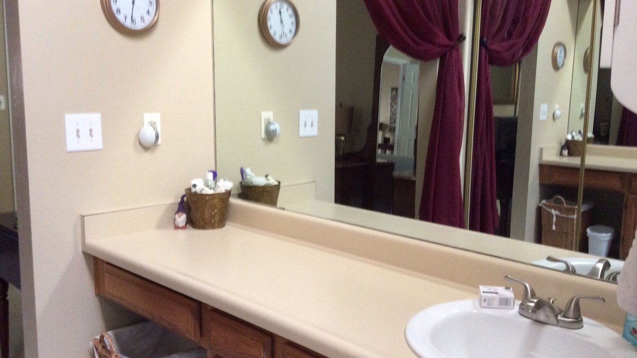 Photo of Bathroom in Aurora